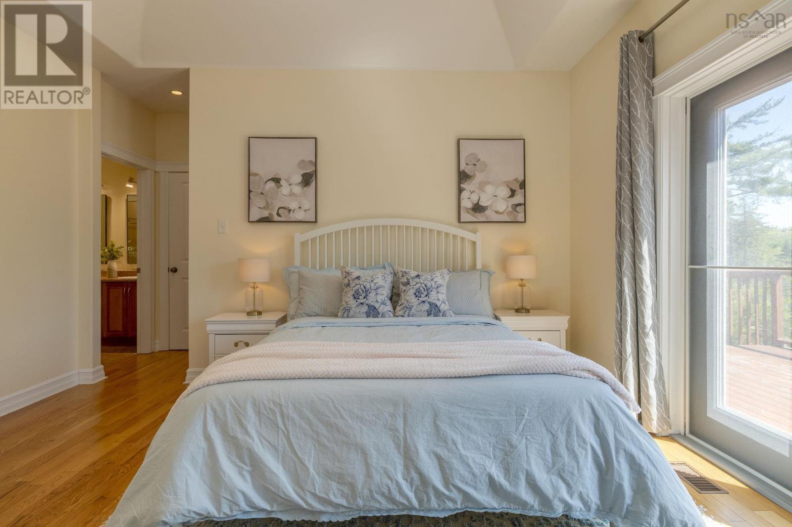 293 Aberdeen Drive - 30