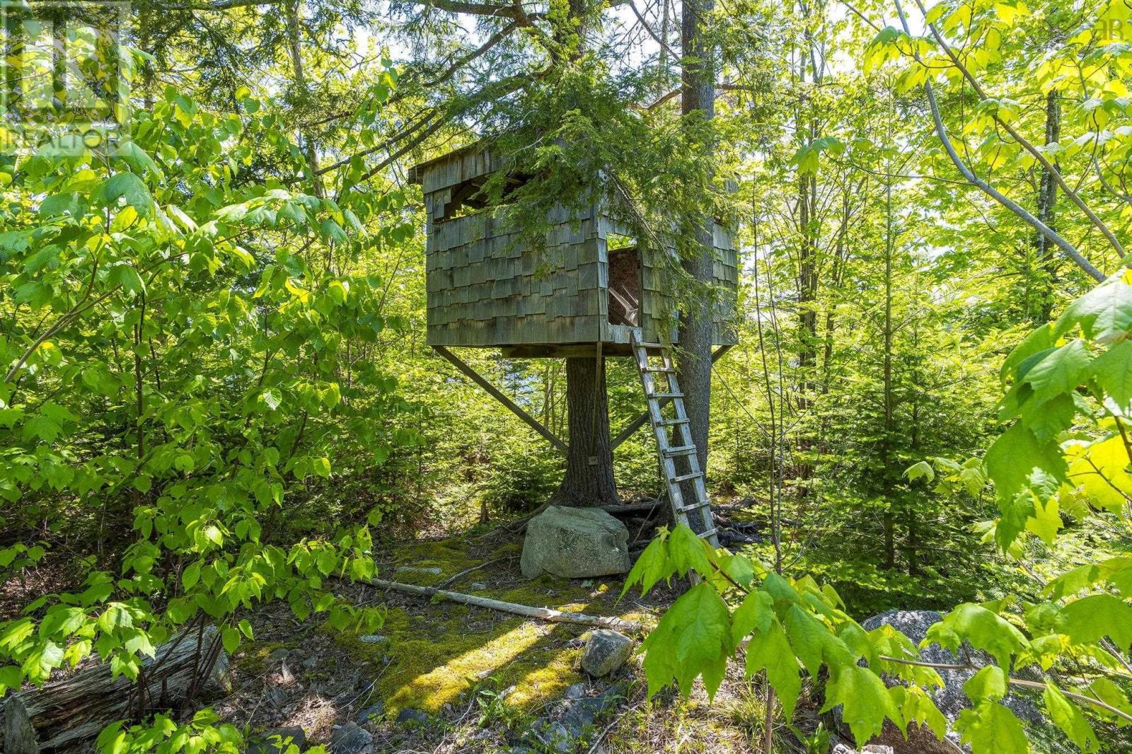 293 Aberdeen Drive - 47