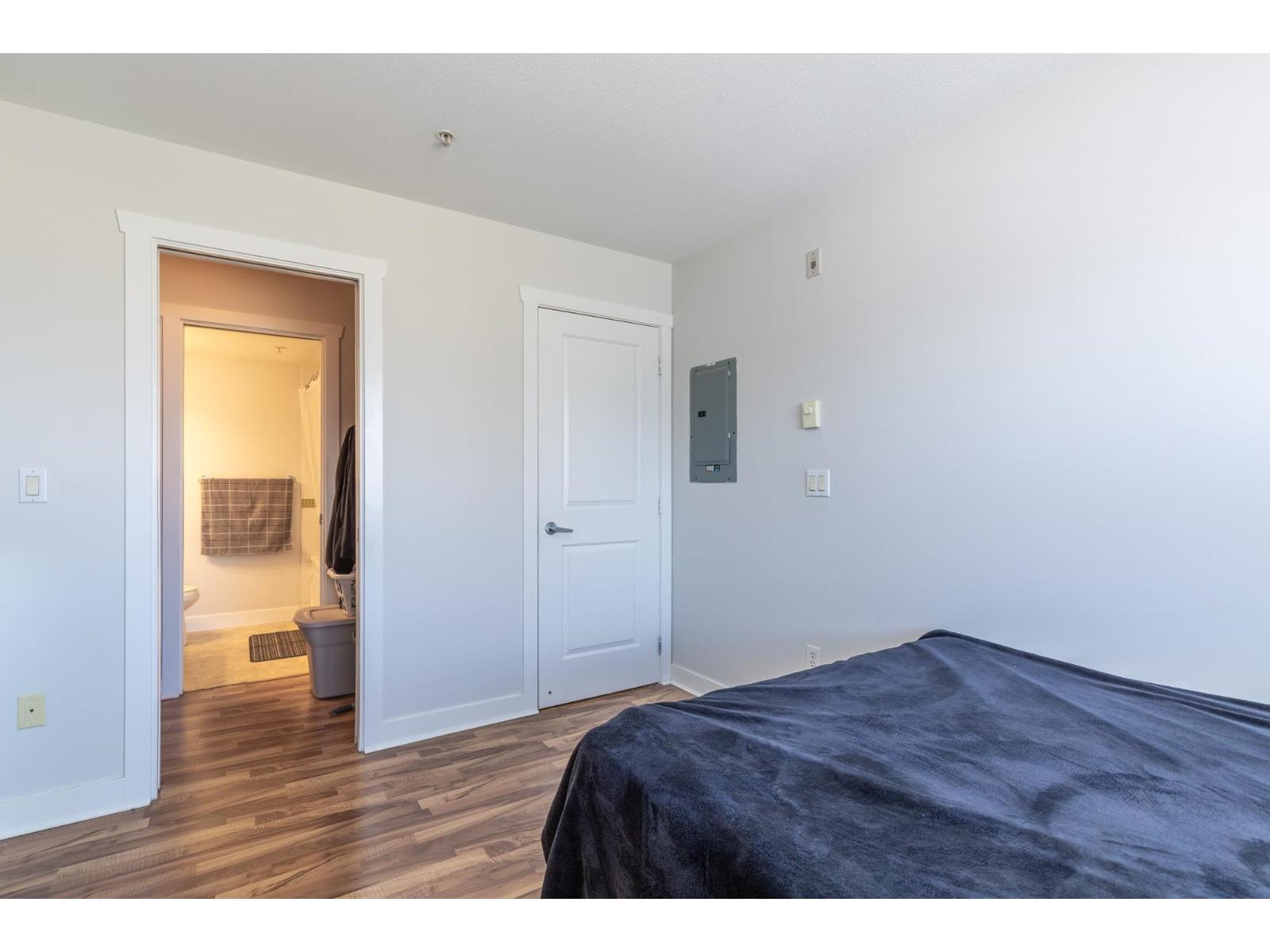 304 45555 YALE ROAD, Chilliwack Proper South, Chilliwack