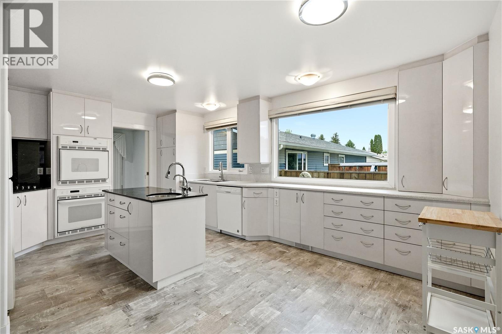 314 Anderson CRESCENT — photo 16