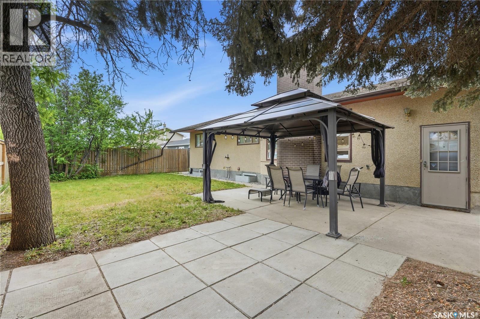 314 Anderson CRESCENT — photo 36