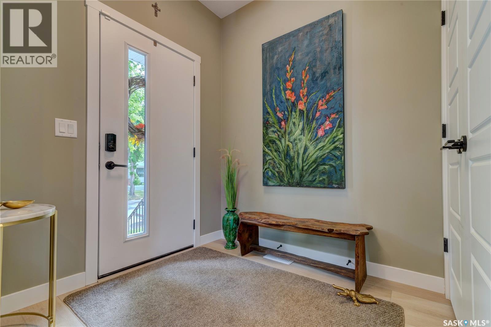 3022 Montague STREET - photo 3