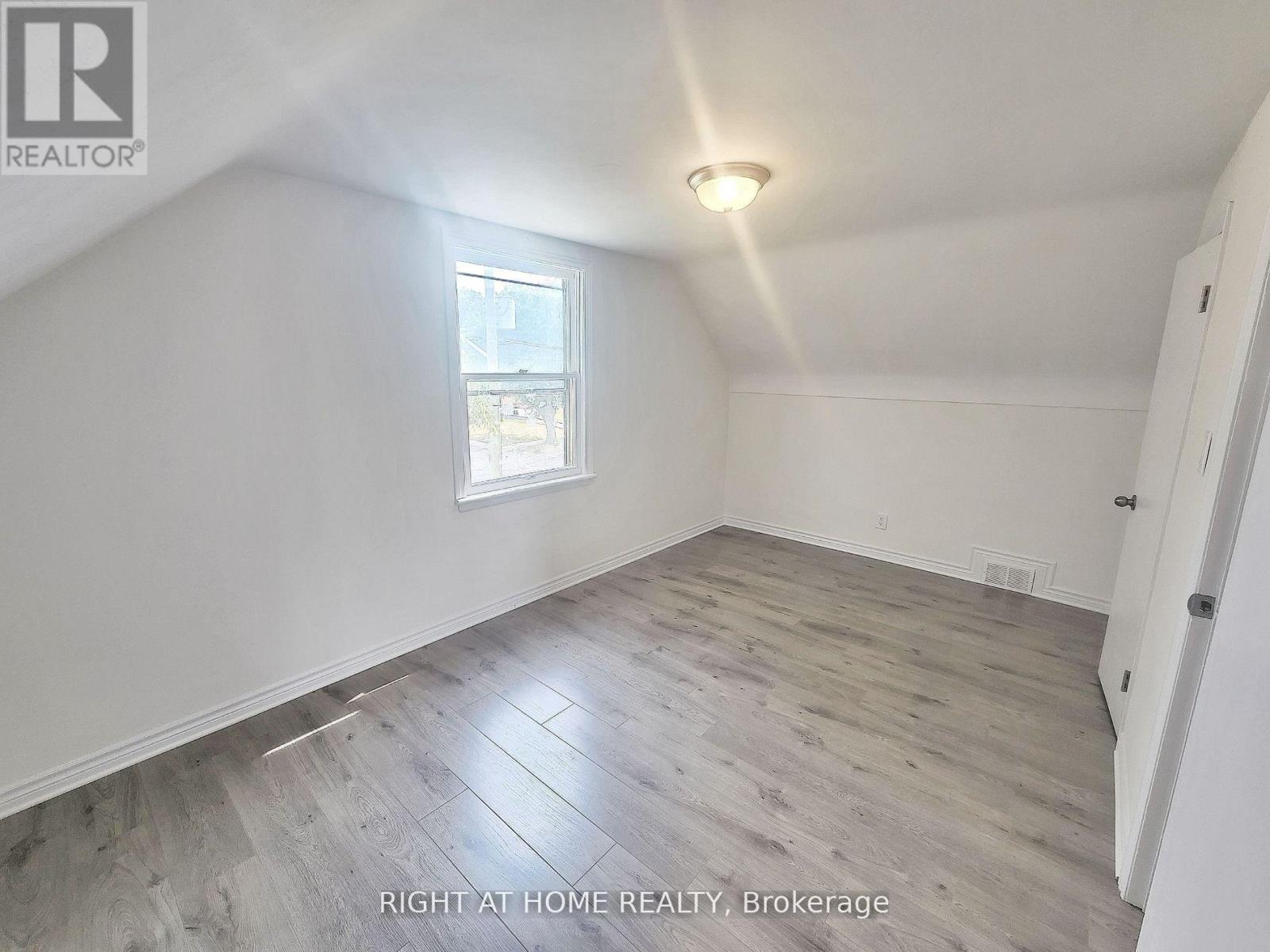 87 RADFORD STREET - 4