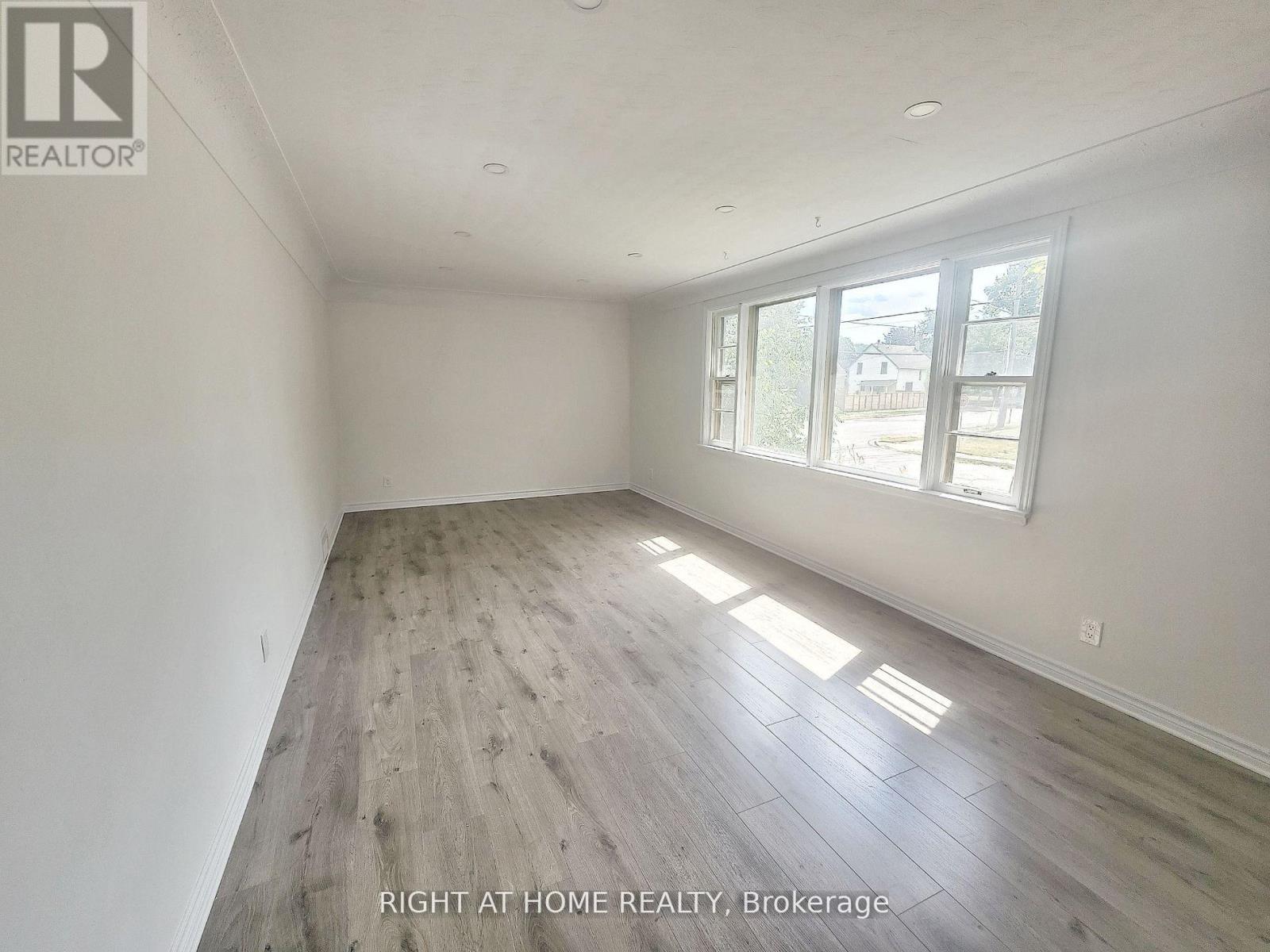 87 RADFORD STREET - 2