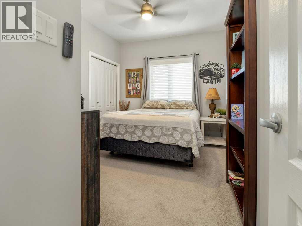 #4 322 Northlander Bend W - 28