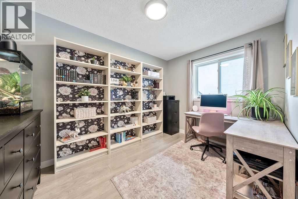 92 Waterstone Crescent SE — photo 14