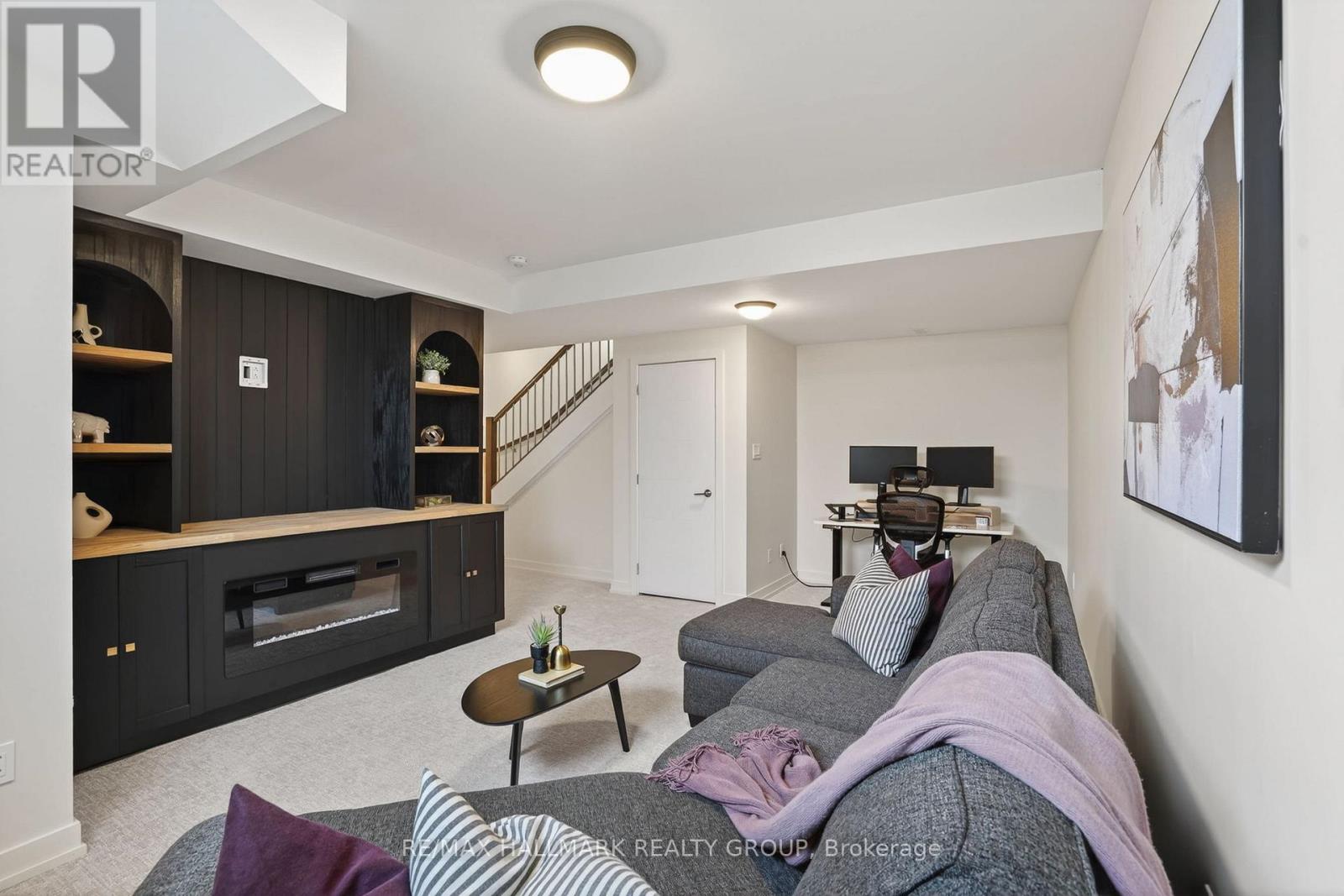 3 Bed, 3 Bath House for Sale in Ottawa – 2D RAILWAY STREET, Ottawa – MLS# X13429306 - Image 49