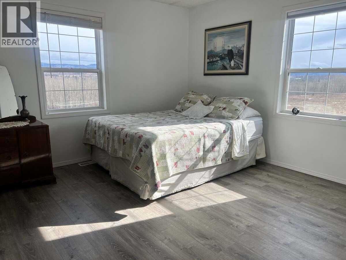 2654 STENSET ROAD - 21