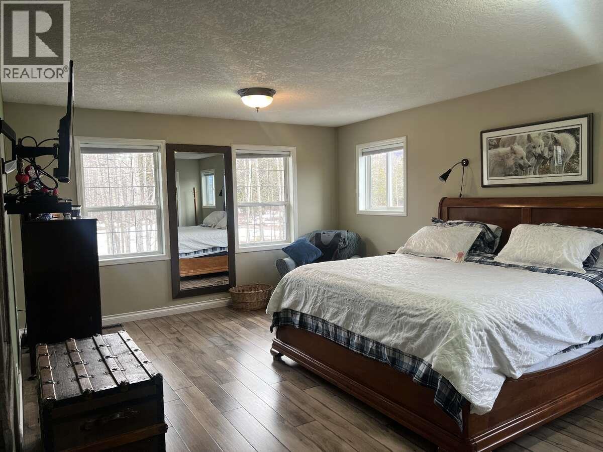 2654 STENSET ROAD - 14