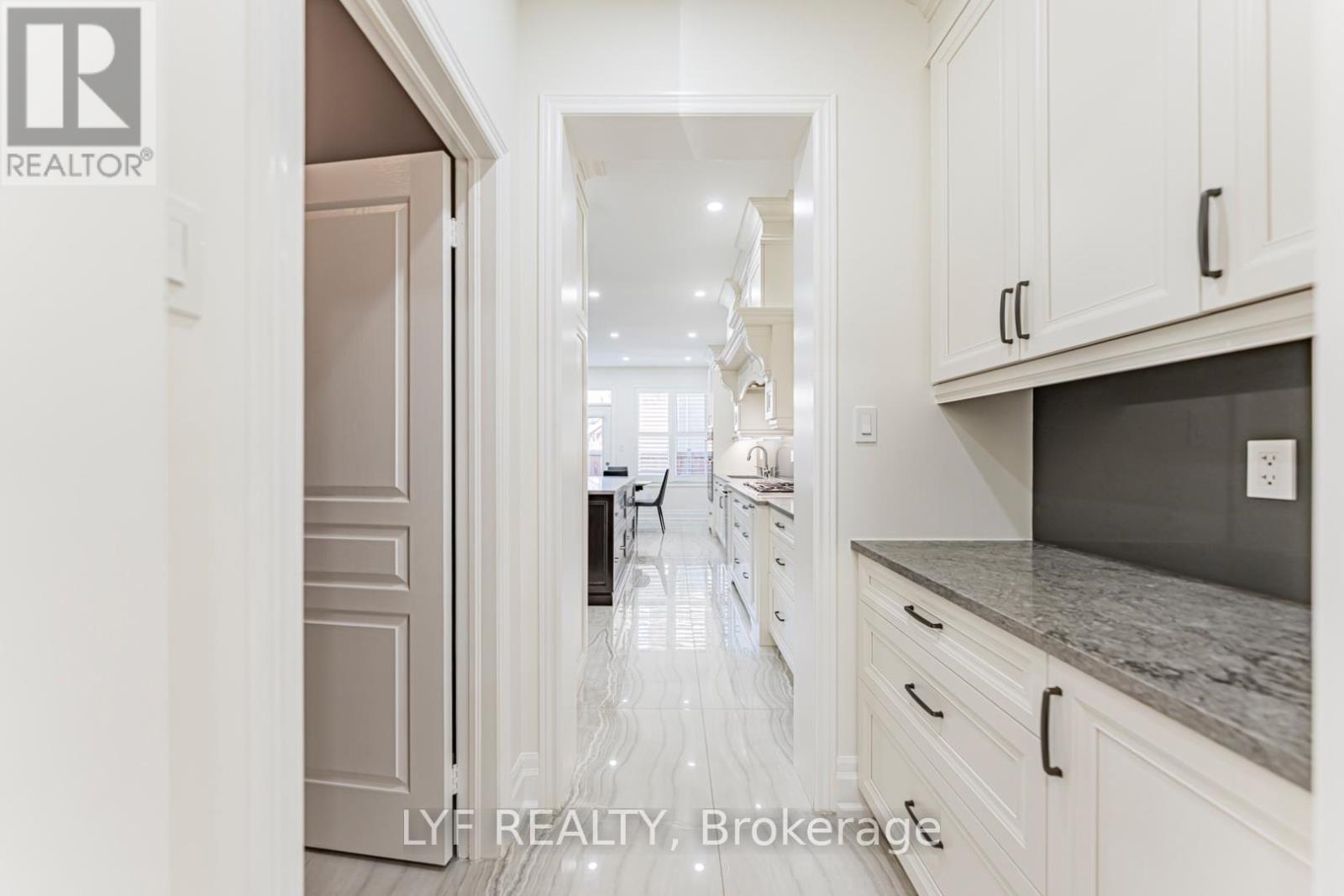 7 SEAGER STREET - 13