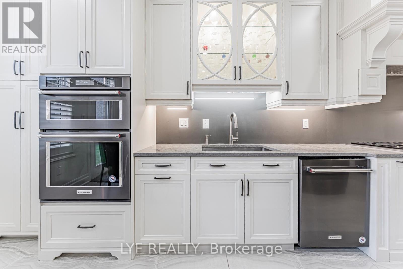 7 SEAGER STREET - 26