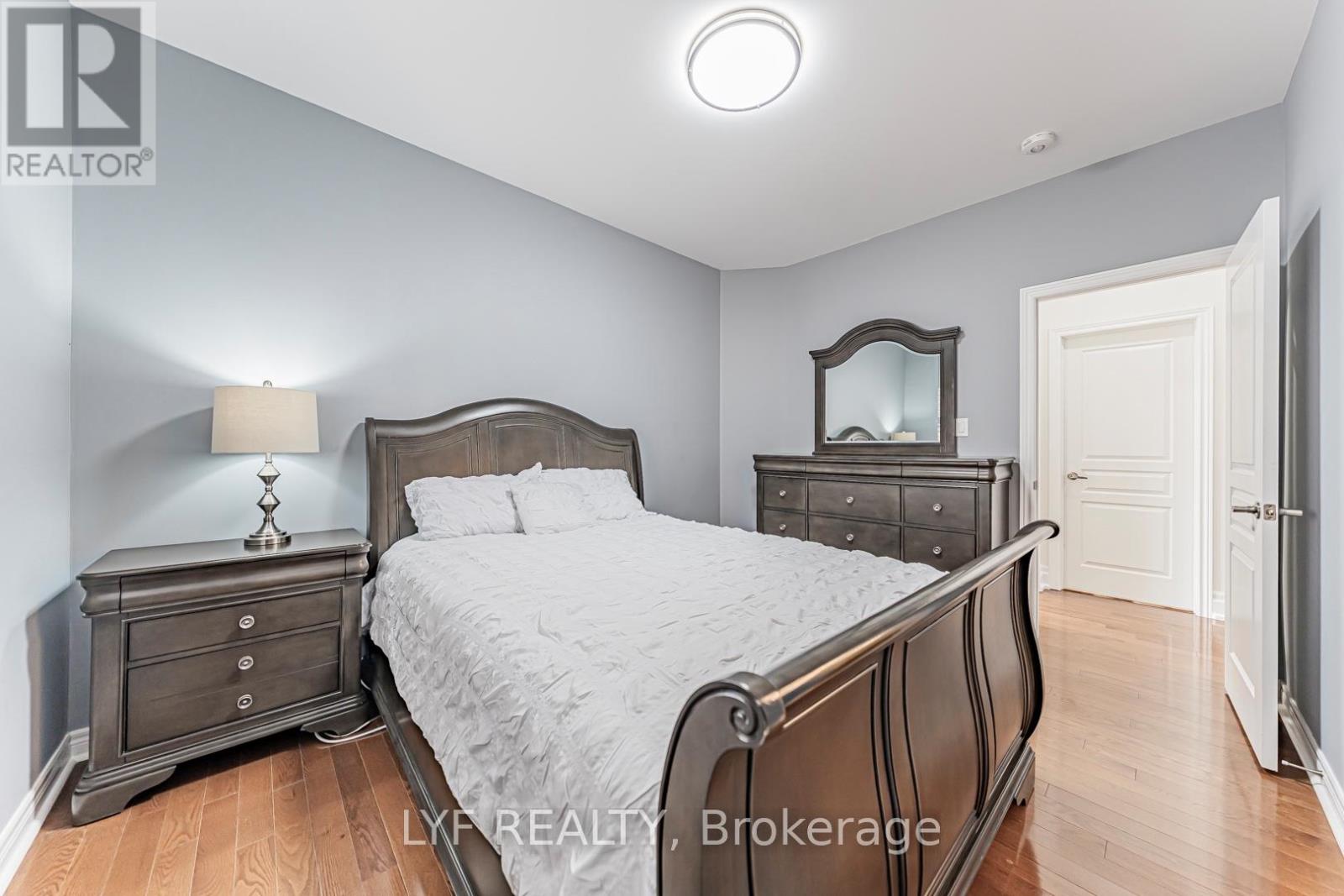 7 SEAGER STREET - 44