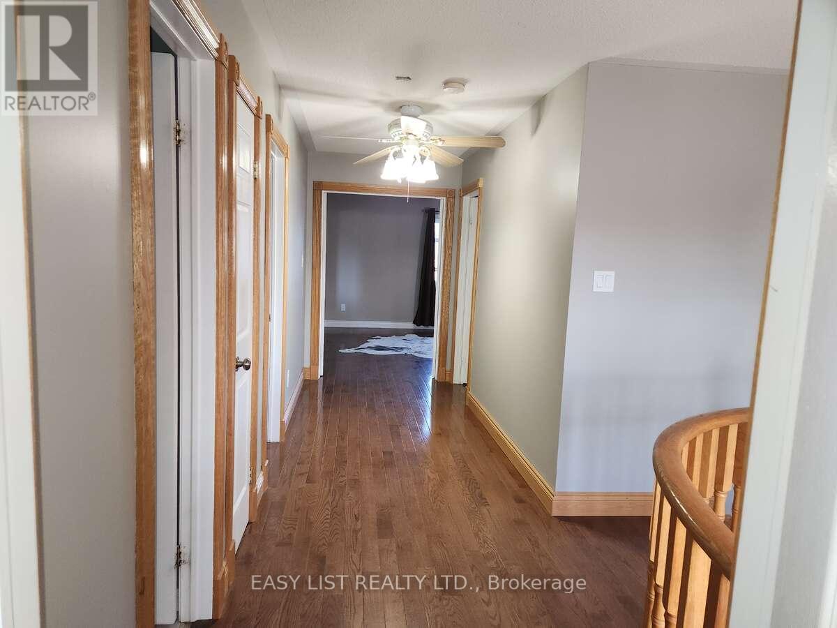 222 SPRUCEWOOD CRESCENT - 14