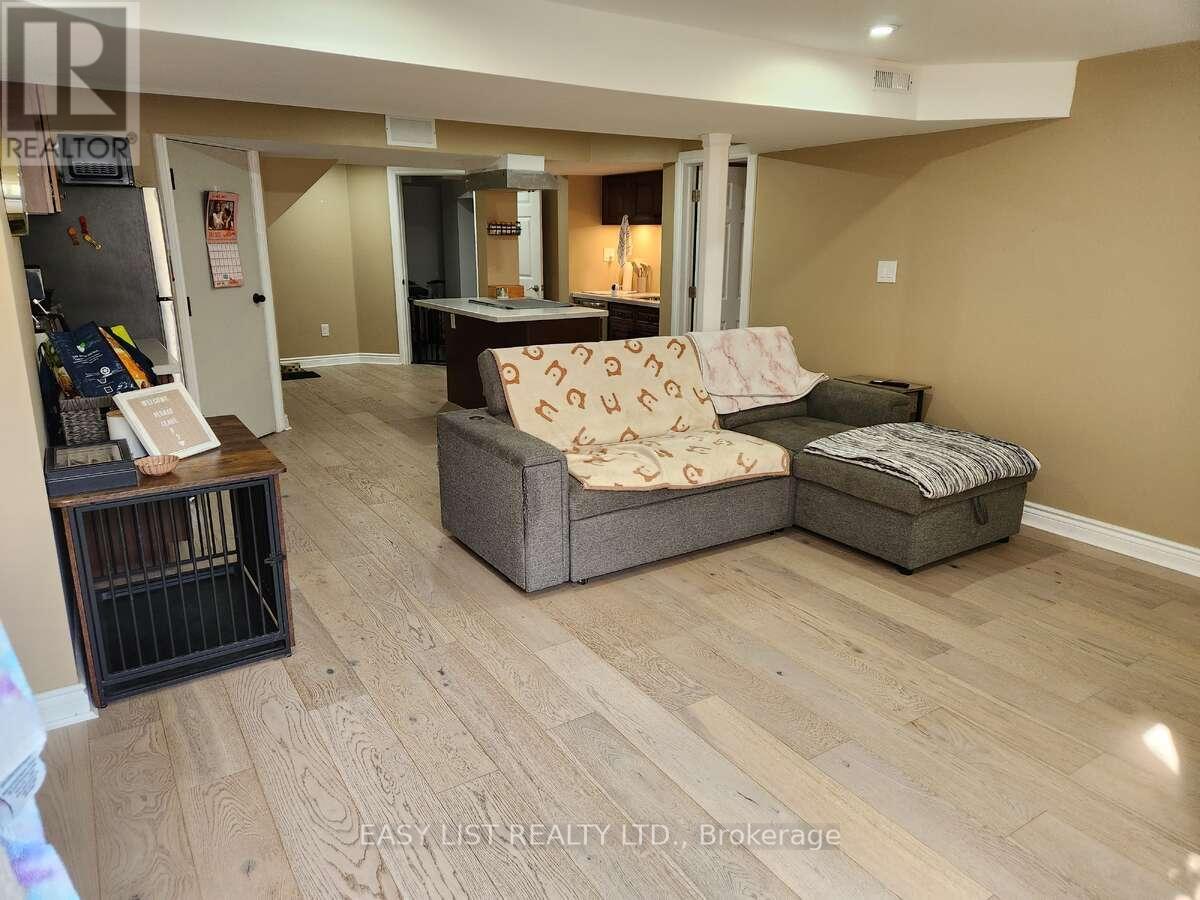 222 SPRUCEWOOD CRESCENT - 26