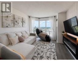 2108 - 11 Lee Centre Drive, Toronto, ON M1H3J5 Photo 15