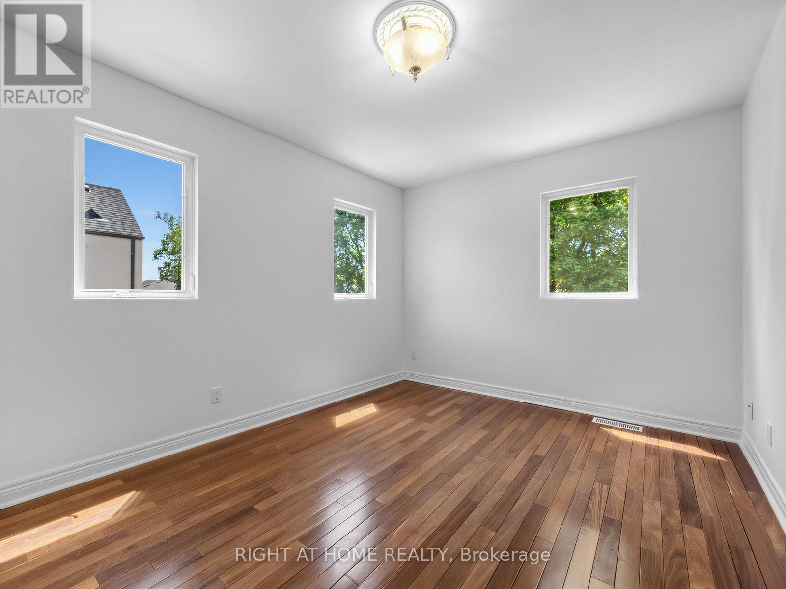 20 KILDONAN DRIVE - 17