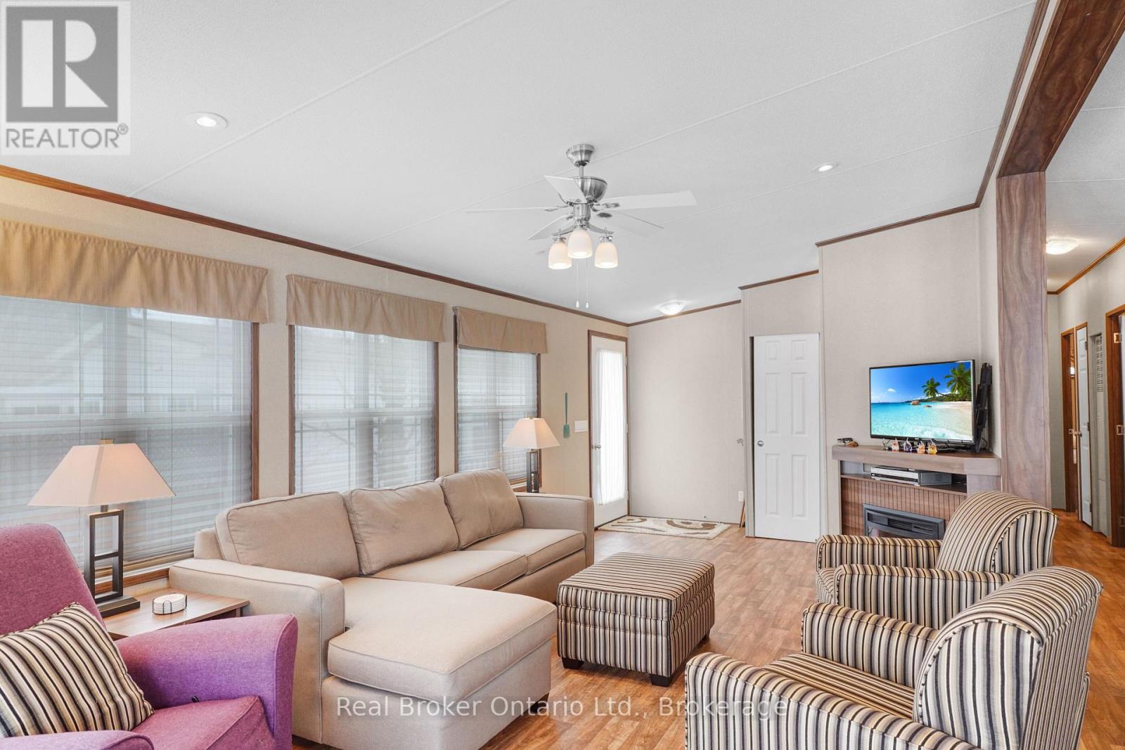 #M24 13 SOUTHLINE AVENUE - 10