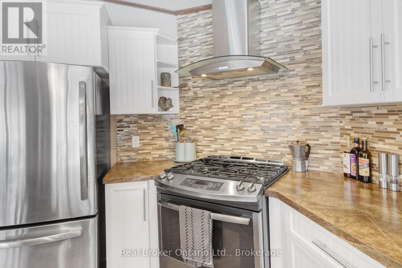 #M24 13 SOUTHLINE AVENUE - 17