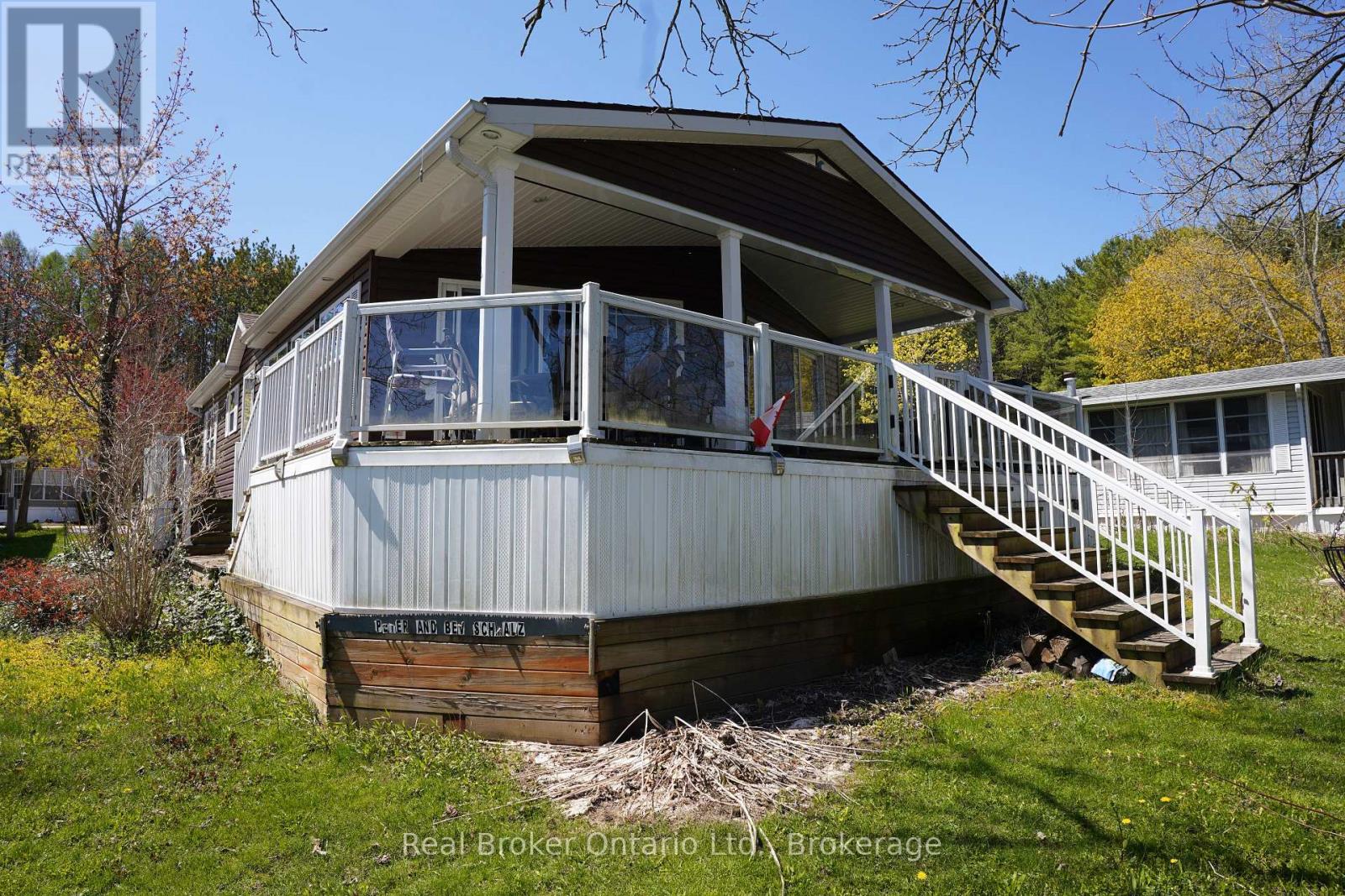 #M24 13 SOUTHLINE AVENUE - 32