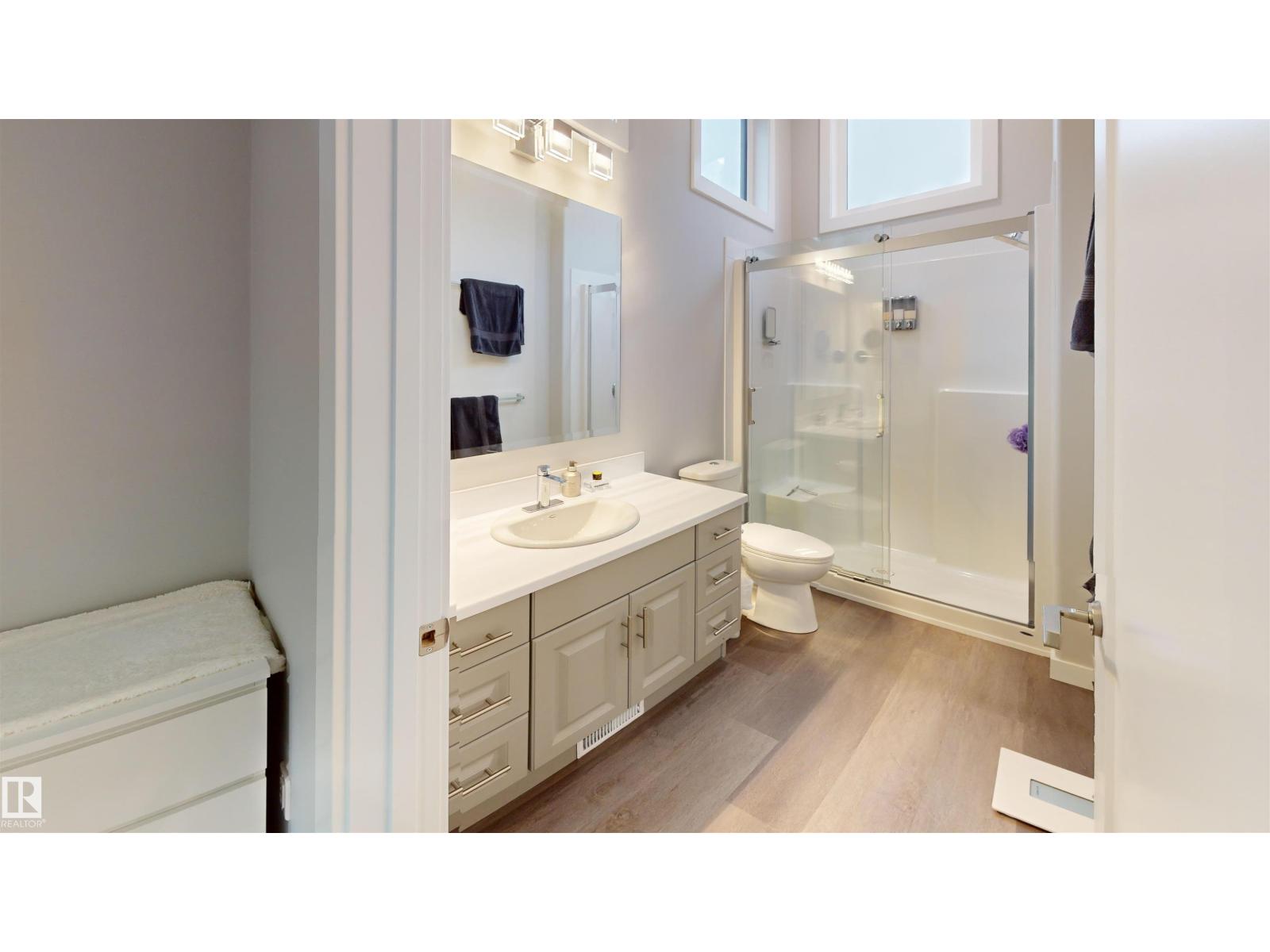 28 4319 LAKESHORE RD - 35