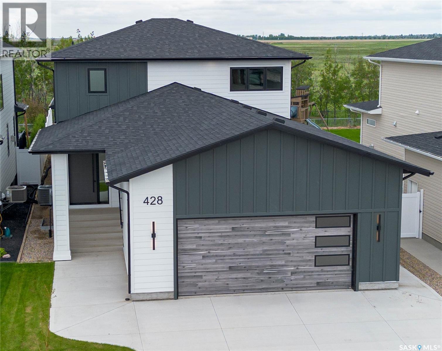 428 Woolf BEND - 1
