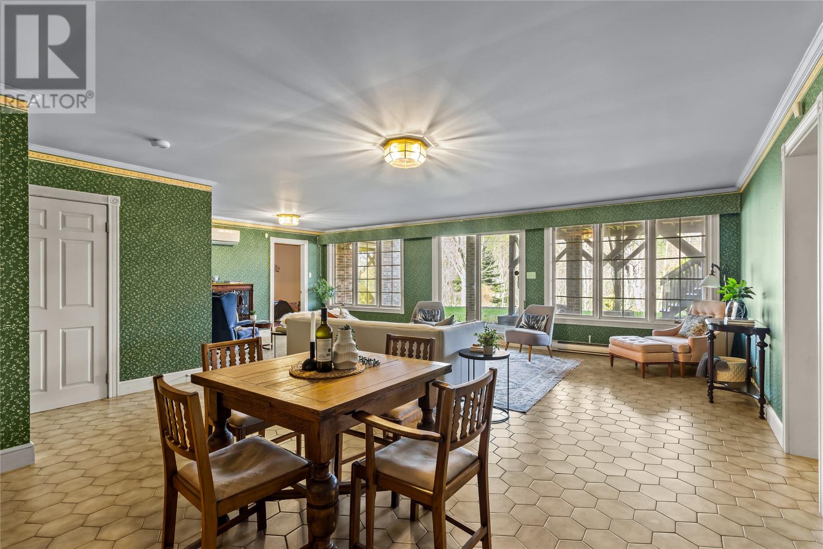 14 Tonbridge Place - 40