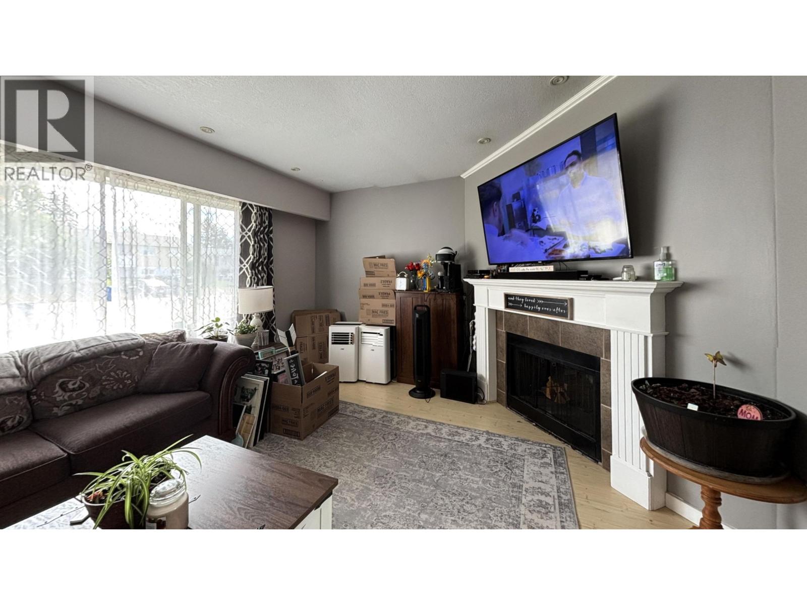 8924 88 STREET - 5
