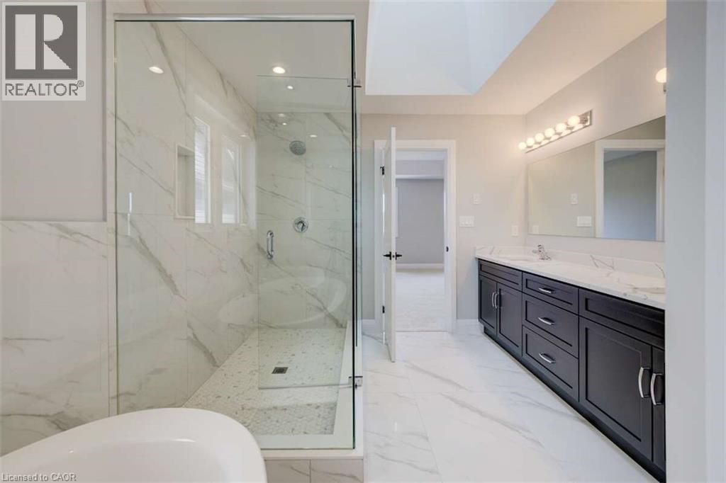 329 RIVERTRAIL Avenue - 23