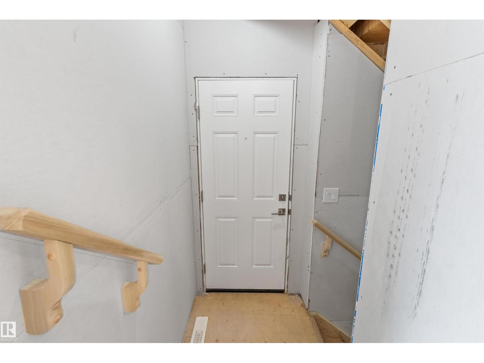 1052 CRISTALL CR SW - 38