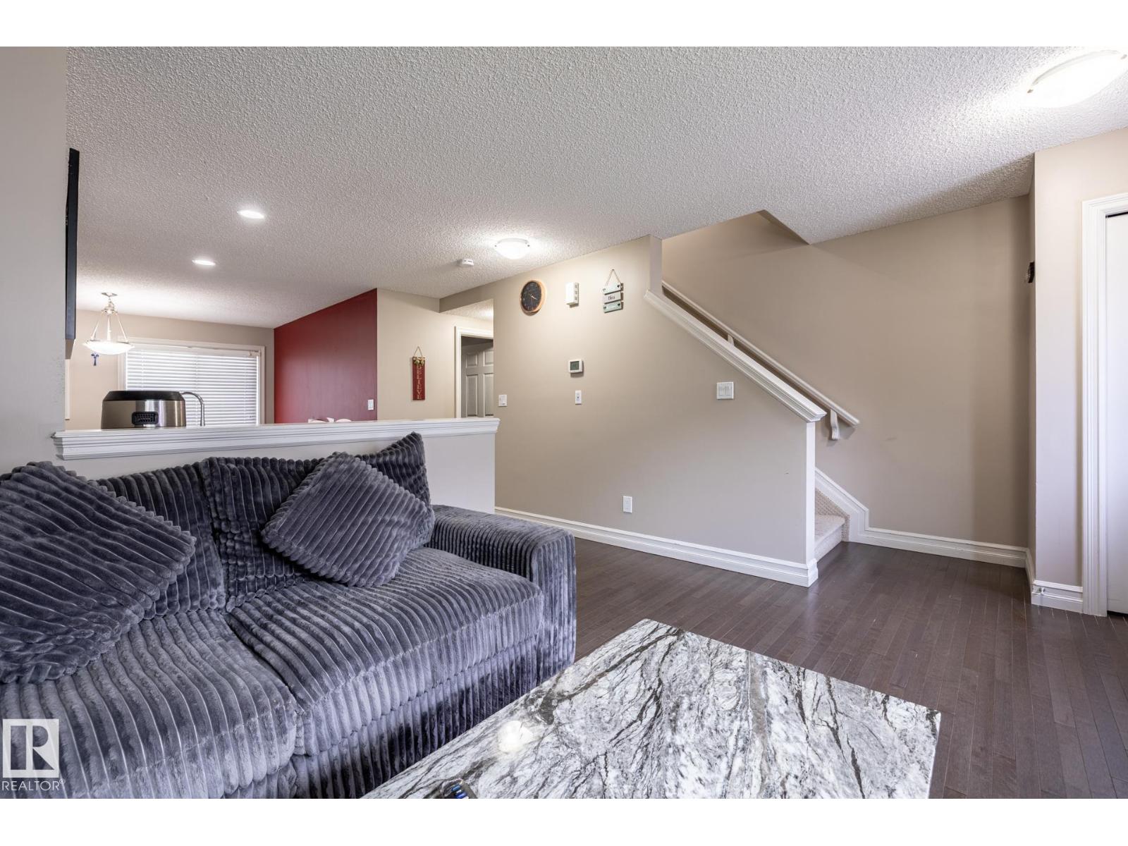 #59 655 TAMARACK RD NW - 9