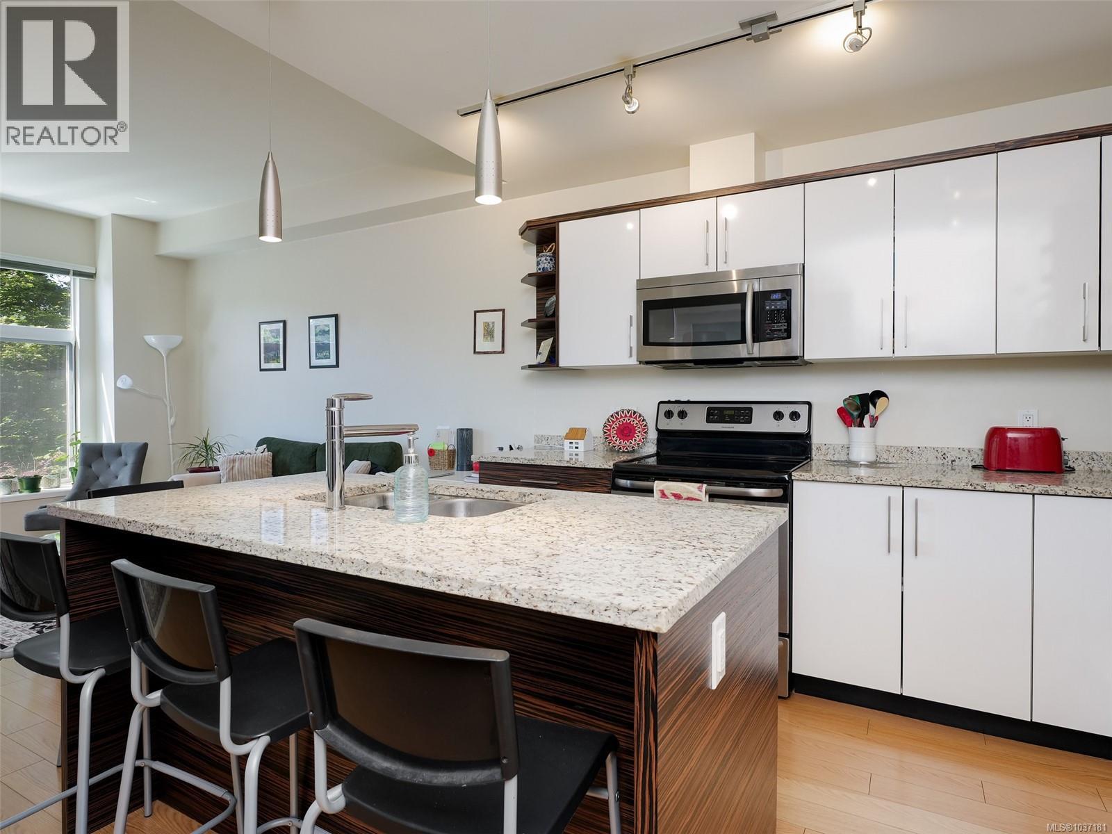#205 4030 Borden St - 11