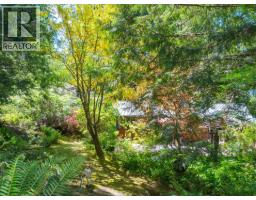 8626 Redrooffs Road, Halfmoon Bay, BC V7Z1E7 Photo 29