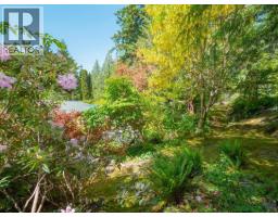 8626 Redrooffs Road, Halfmoon Bay, BC V7Z1E7 Photo 27