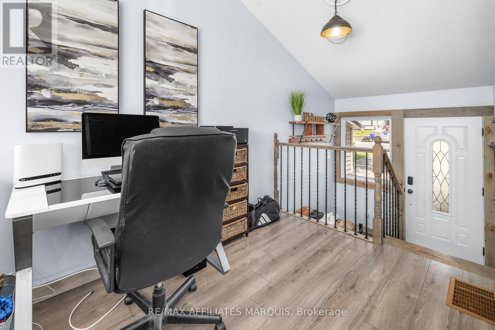 120 QUEEN STREET - 3