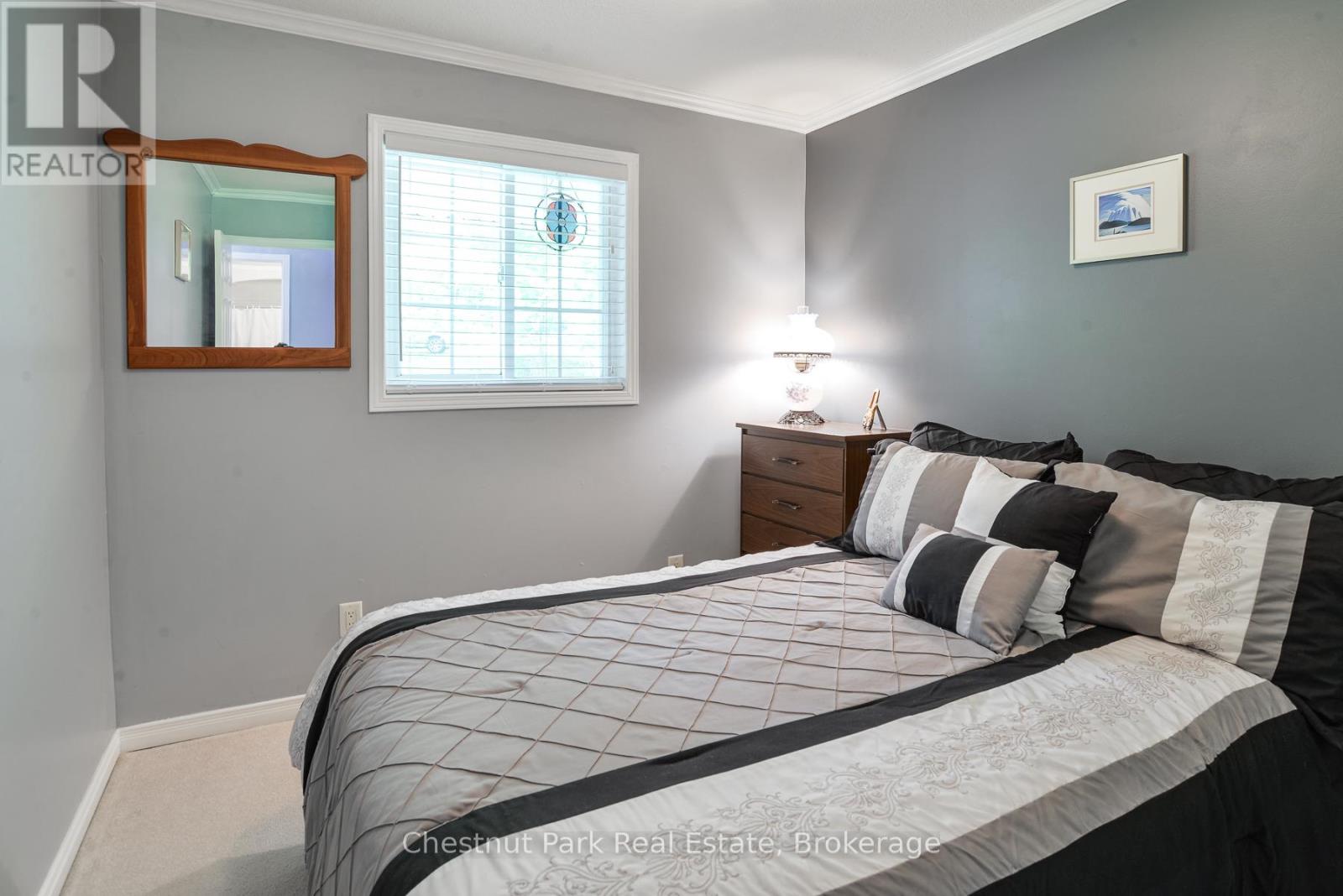 996 NORTH MARY LAKE ROAD - Image 16
