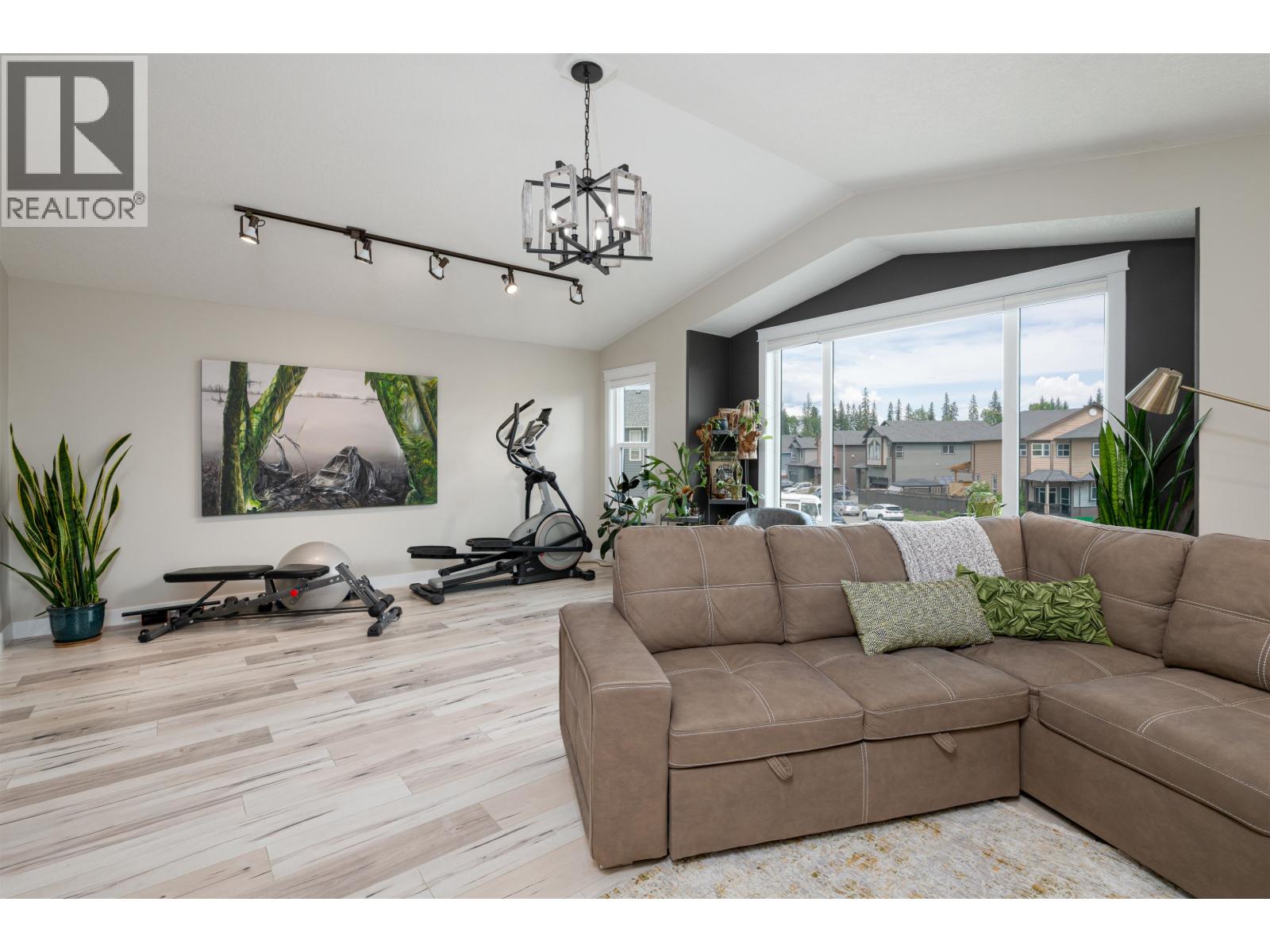8001 STILLWATER CRESCENT - 15