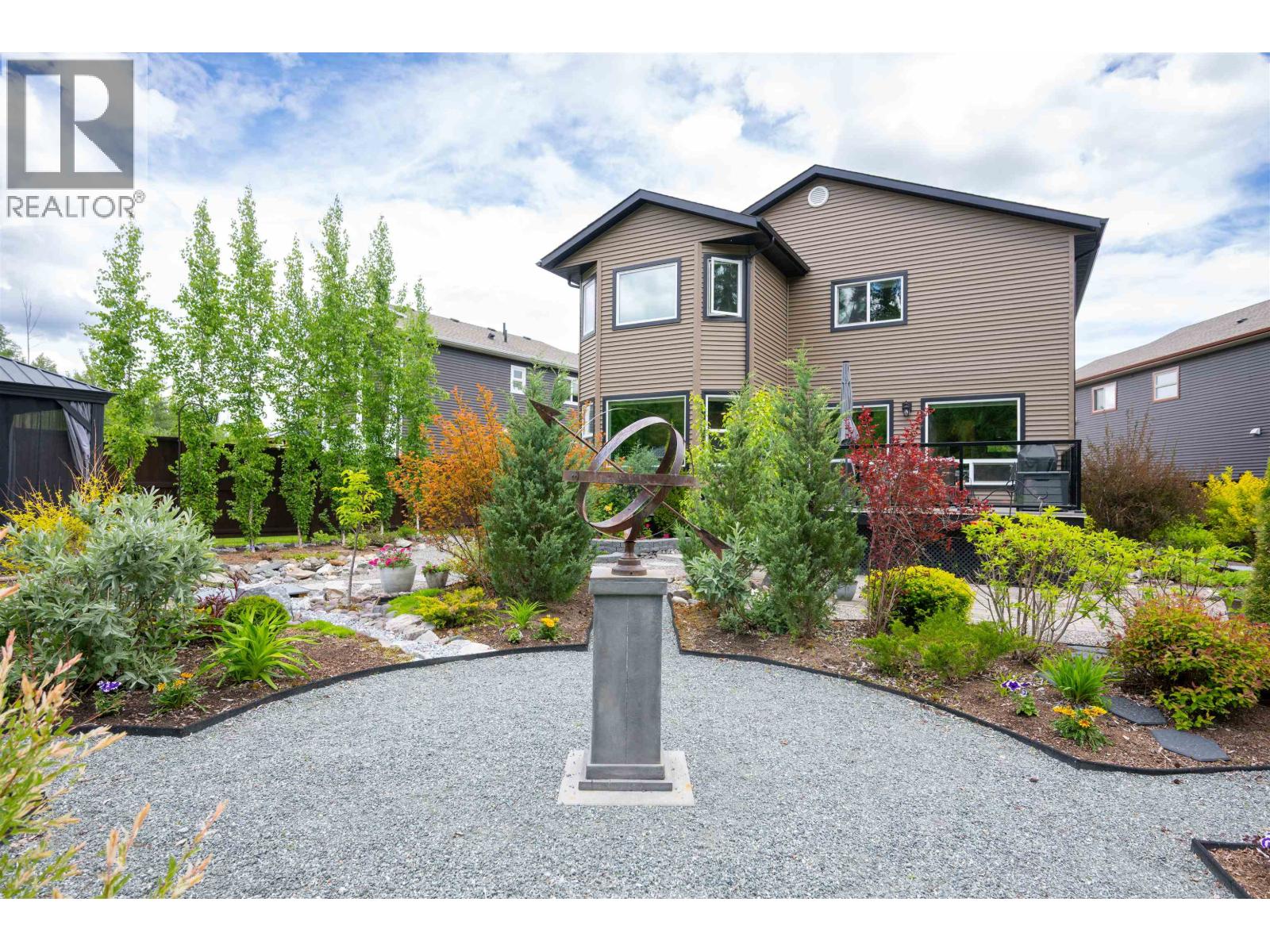 8001 STILLWATER CRESCENT - 35