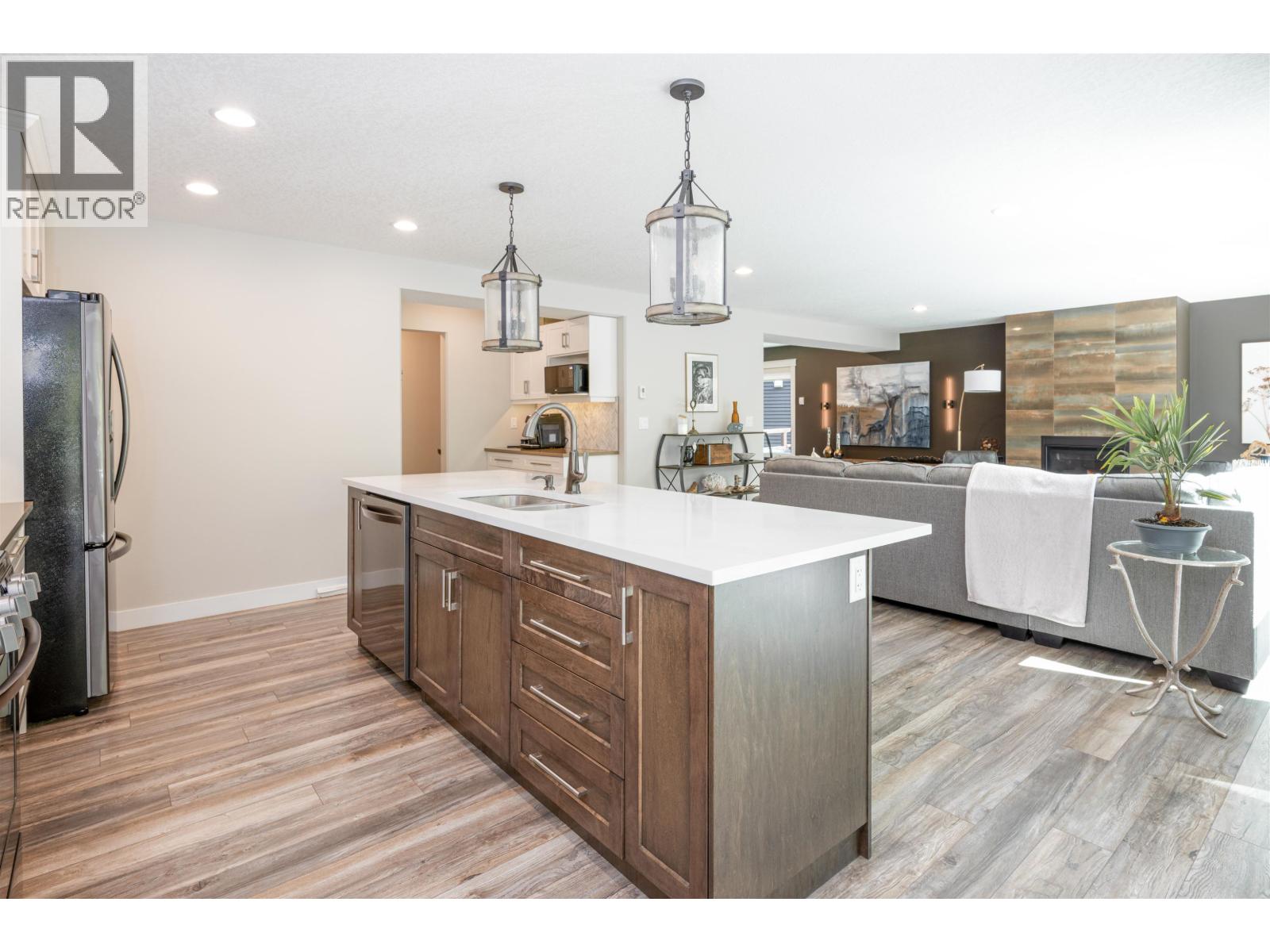 8001 STILLWATER CRESCENT - 6