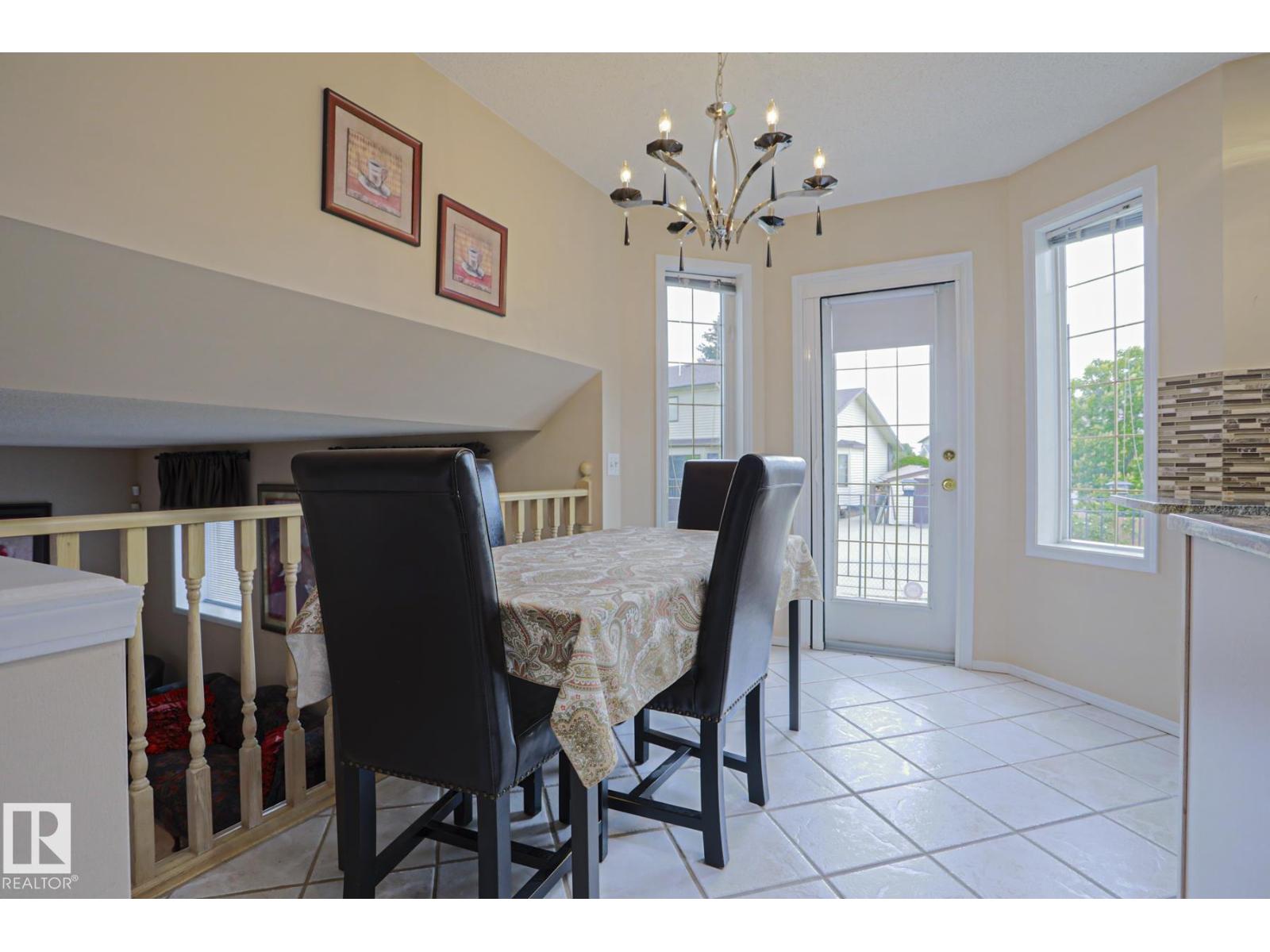 7716 154 AV NW — photo 18