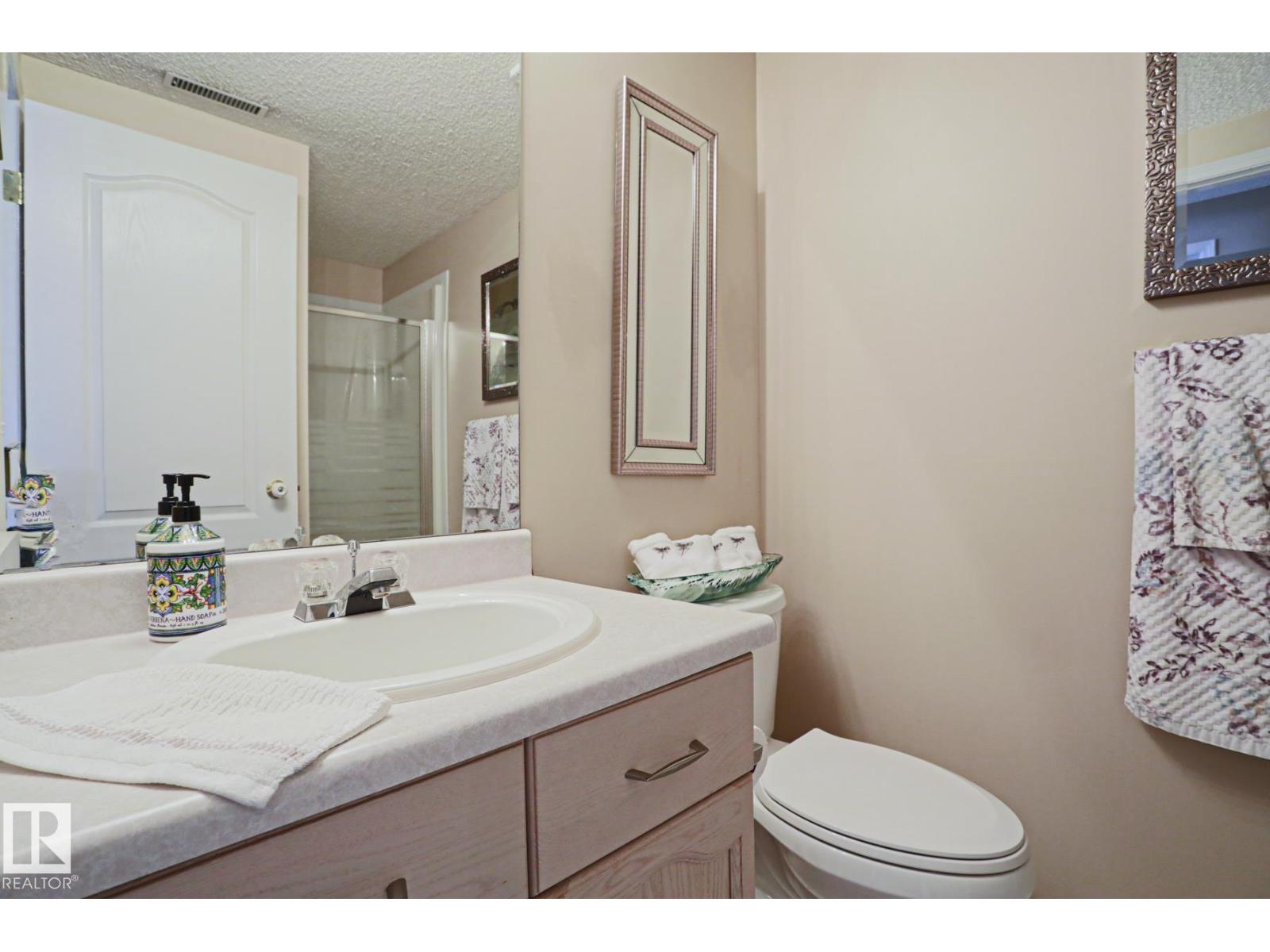 7716 154 AV NW — photo 26
