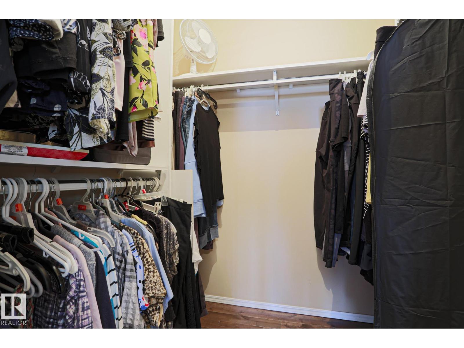 7716 154 AV NW — photo 34