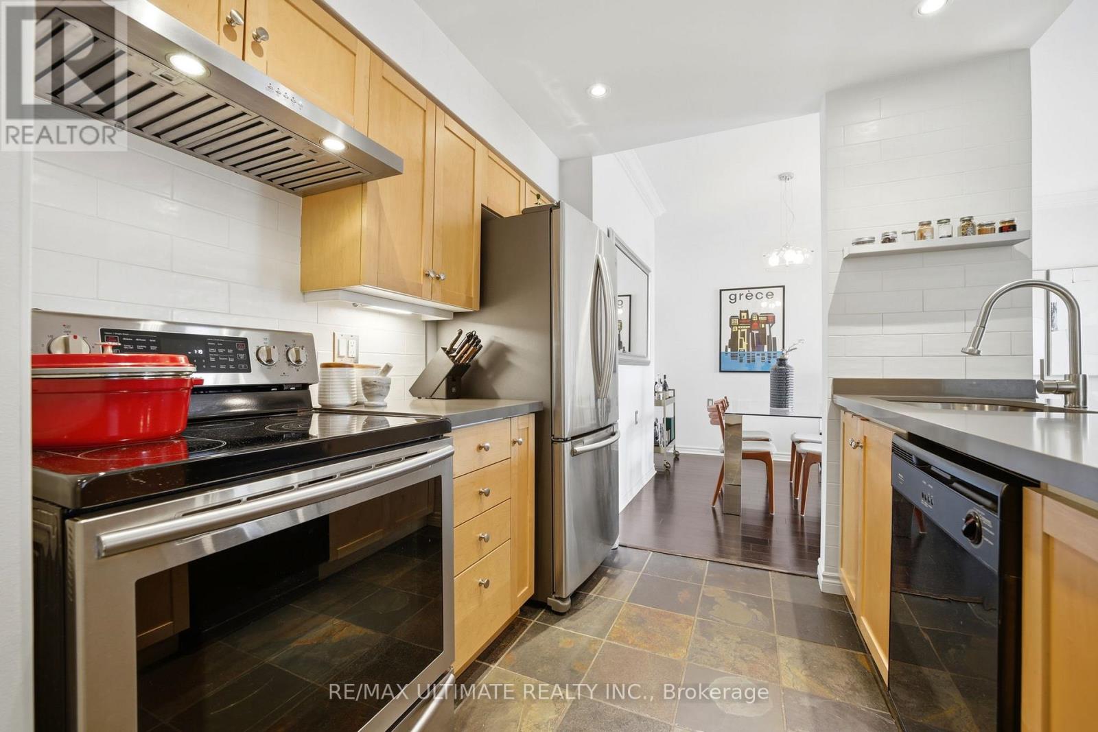 #405 1750 BAYVIEW AVENUE - 5