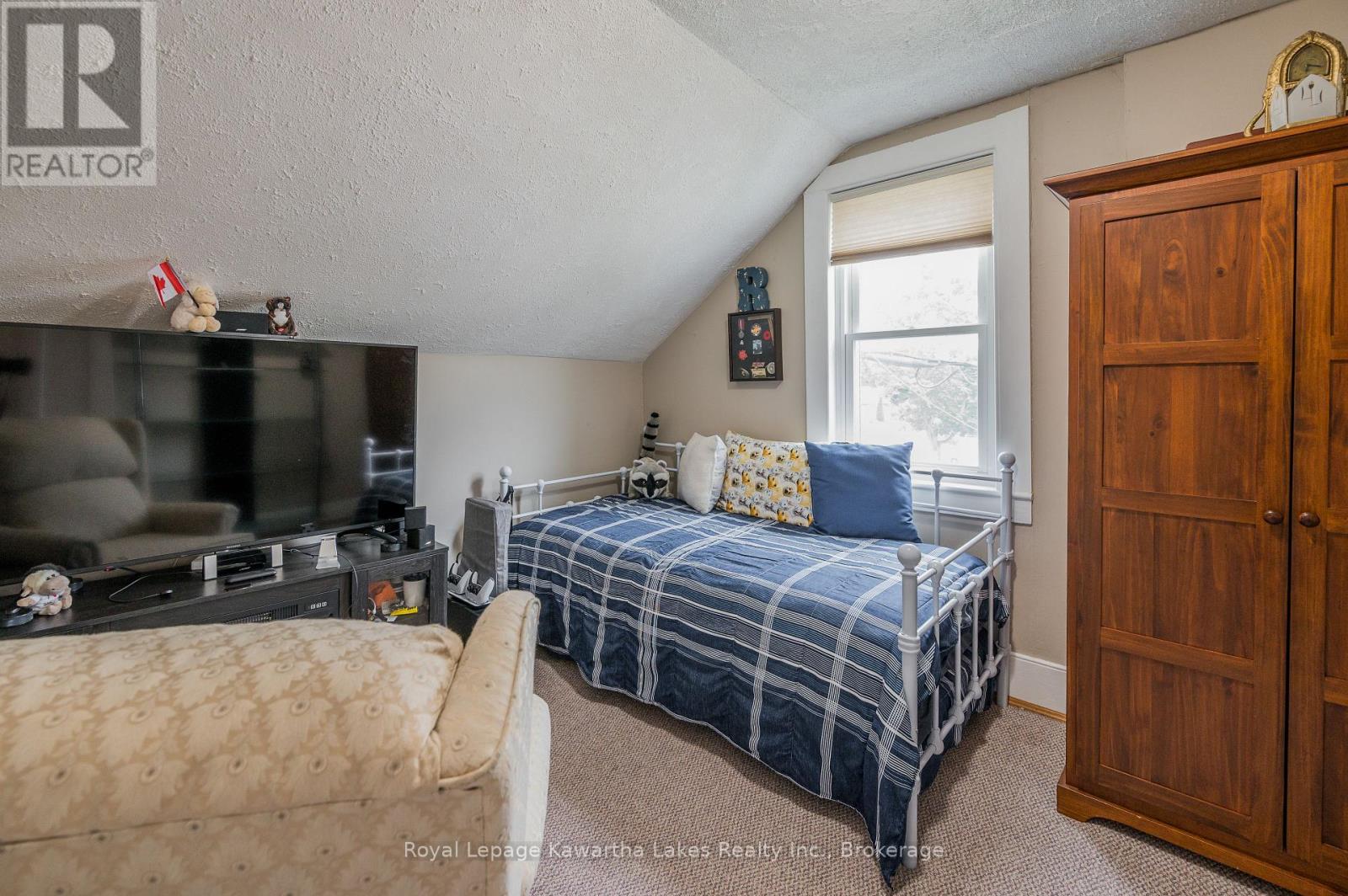 135 COLBORNE STREET - 19