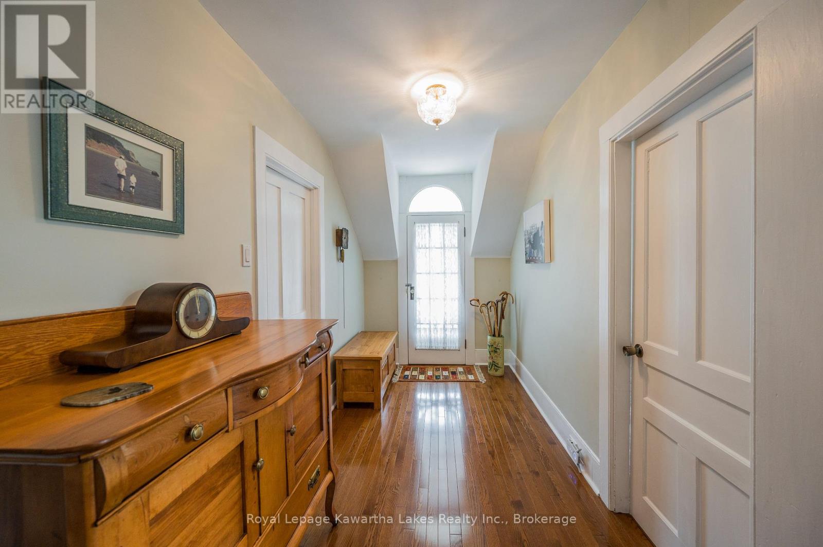 135 COLBORNE STREET - 22