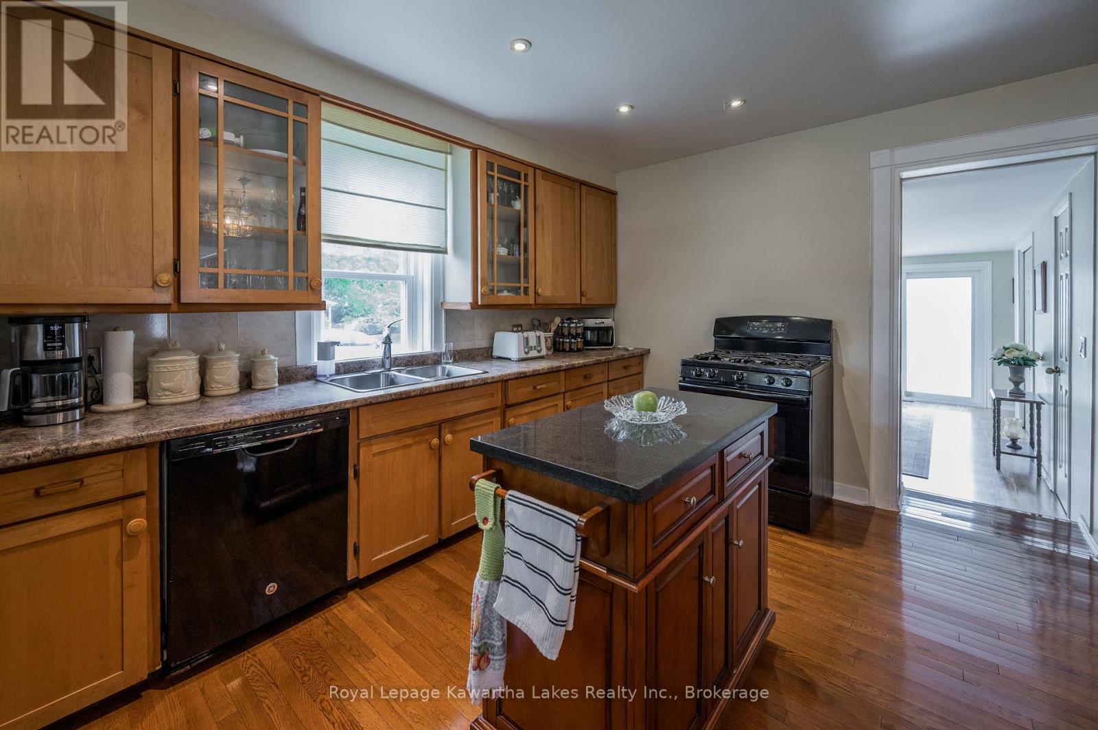 135 COLBORNE STREET - 15