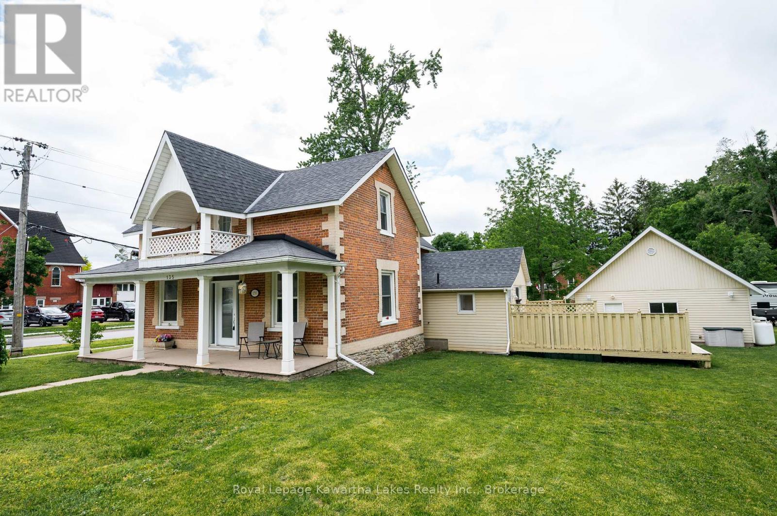 135 COLBORNE STREET - 5