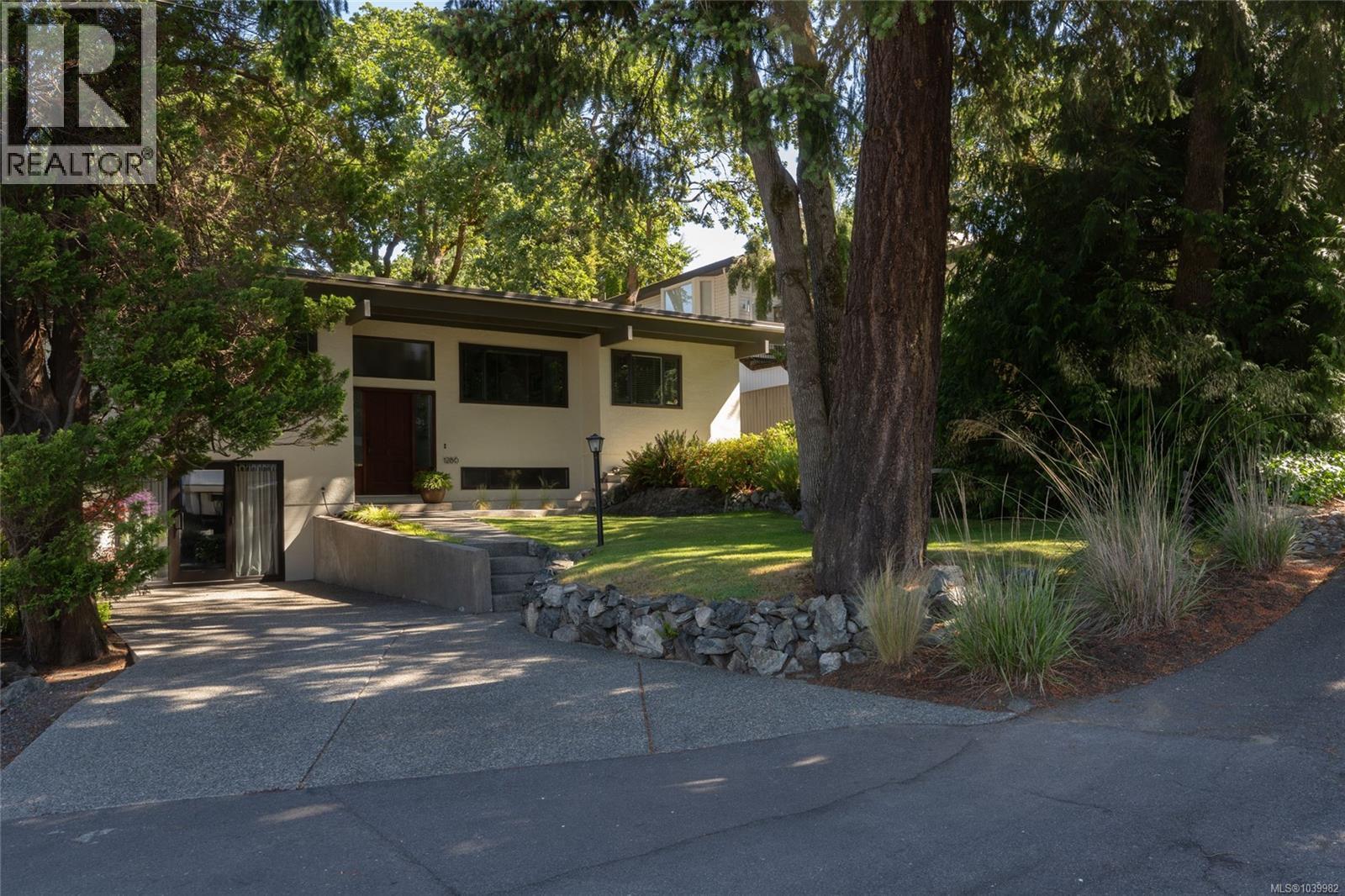 1286 Pike St - Image 2