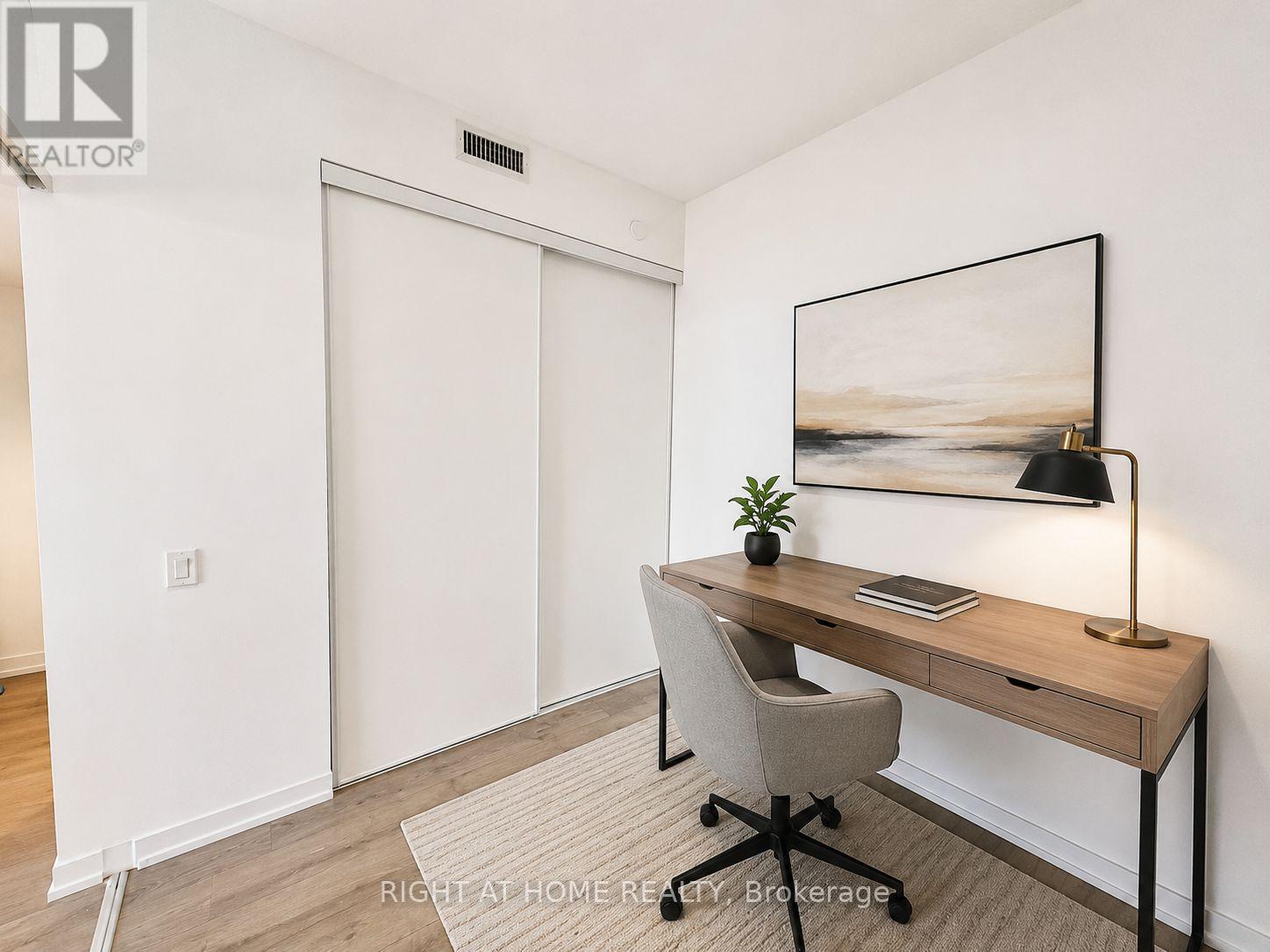 #5007 950 PORTAGE PARKWAY - 8