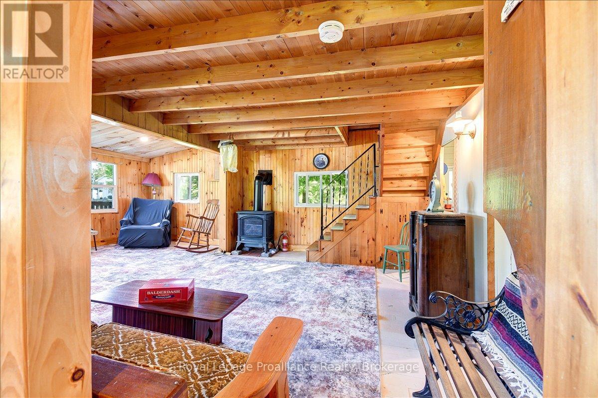348 STEENBURG LAKE ROAD N - 16
