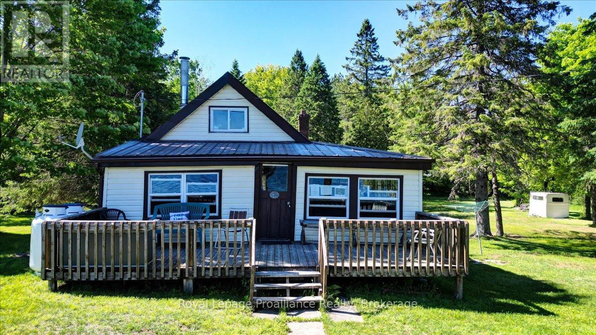 348 STEENBURG LAKE ROAD N - 5